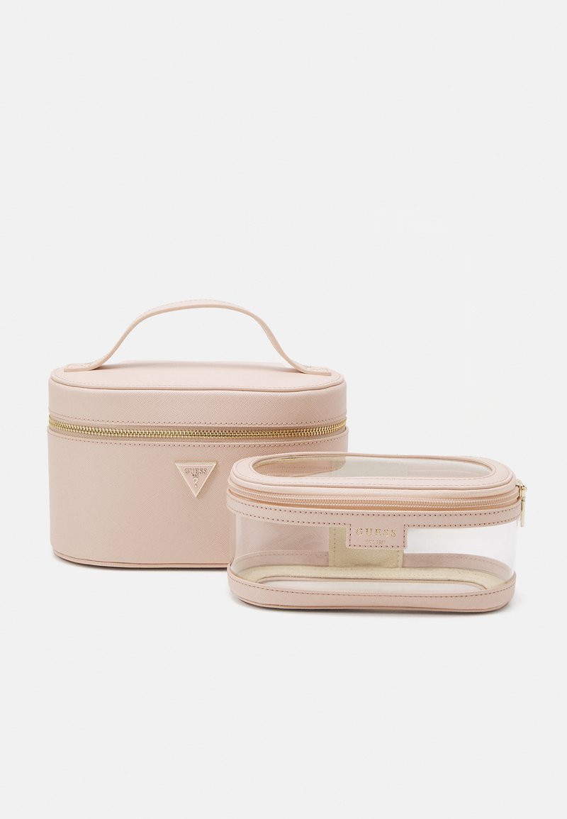 GUESS Make Up Case Boysenberry
