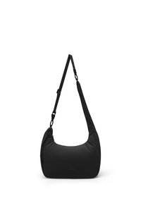 Sac d'épaule noir en forme de croissant avec bandoulière réglable et fermeture à glissière, conçu pour un usage quotidien et une tenue décontractée.