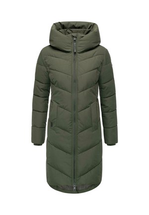 Dlouhý, tmavě zelený péřový kabát s vzorem šikmých pruhů, vysokým límcem, předním zipem a bočními kapsami. Měkká, prošívaná textura po celém povrchu.
