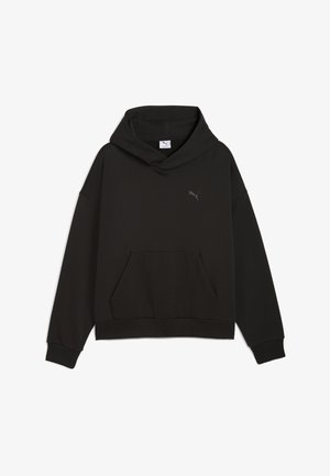 Juodas gobtuvu megztinis su priekine kengūros kišene ir mažu Puma logotipu ant krūtinės, pateiktas baltame fone.