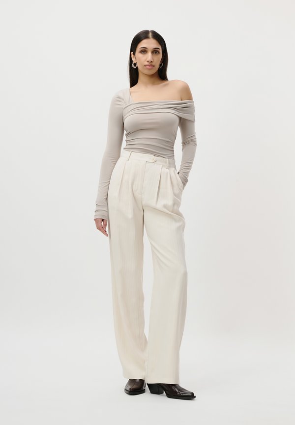 CHARLEEN LONGSLEEVE - Long sleeved top - beige3