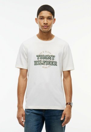 Tommy Hilfiger, TOMMY HILFIGER VARSITY LOGO PEACHED JERSEY T-SHIRT - T-Shirt print - ivory petal