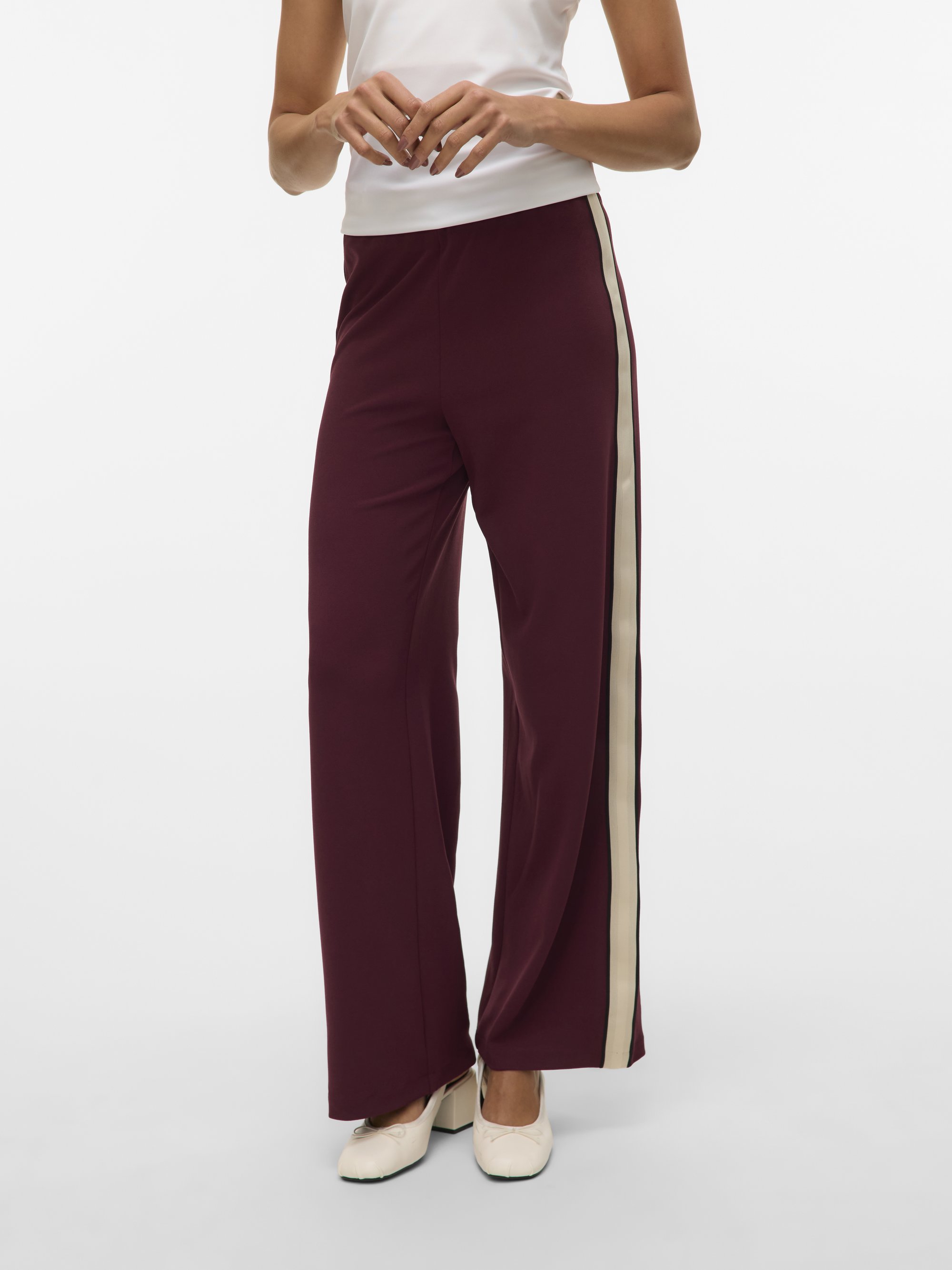 VERO MODA VMSANDY HR Tapered Pant NOOS damesbroek, Coffee Bean, (XS) W x 32L