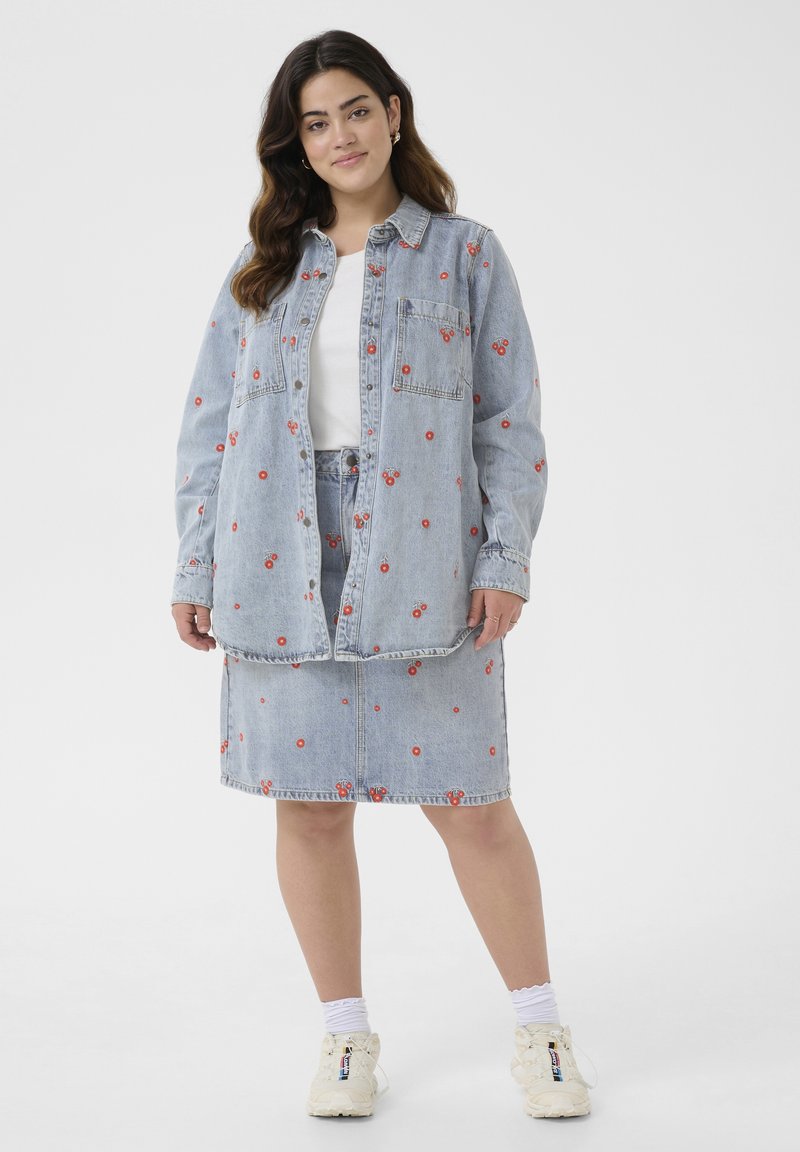 Kaffe Curve Halflange jas blauw denim/bluedenim