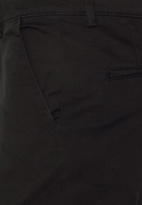 SLHSLIM NEW MILES - 16087663-3