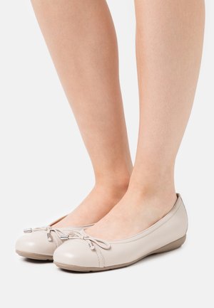 Geox, Ballerinasko - beige