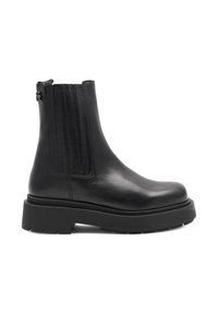 Melnas ādas potītes zābaki ar masīvu zoli, elastīgu sānu paneli un vilkšanas cilpu aizmugurē, paredzēti ikdienas vai urbānai nēsāšanai.