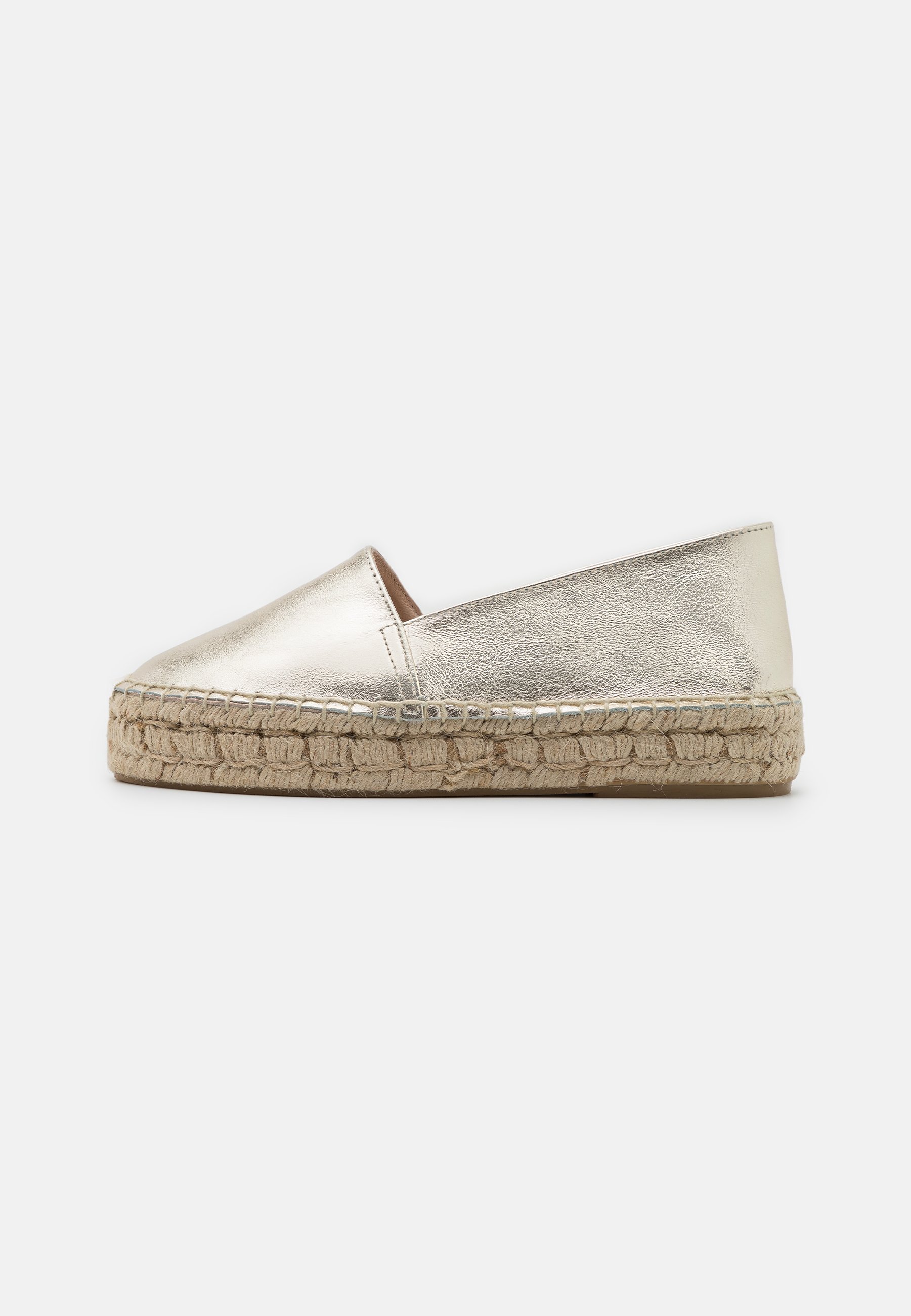 chaussures dorées plates