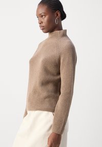 Marc O'Polo LONGSLEEVE STAND UP COLLAR - Vesta - shaded brown melange