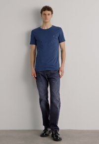 AllSaints TONIC CREW - Basic póló - admiral blue