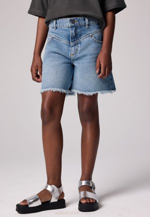 smALLSAINTS HIGH WAISTED EMMY - Kratke hlače od trapera - blue denim