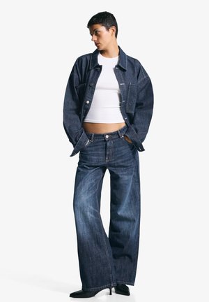 Bershka Baggy-farkut - dark blue