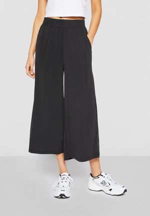 Urban Classics CULOTTE - Hlače - black