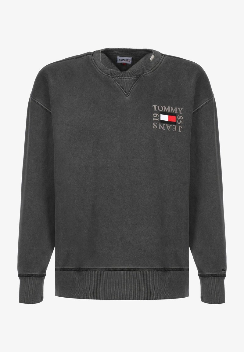 Felpa grigia in cotone, con colletto a girocollo, polsini e orlo a coste, con la scritta "TOMMY JEANS 1985" ricamata sulla parte anteriore.