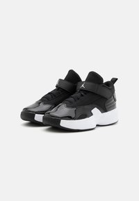 Jordan JORDAN MAX AURA 6 UNISEX - Sneakers basse - black/white