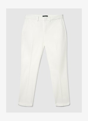 Pantalon blanc sur mesure avec une finition en tissu lisse, jambes droites, poches latérales et fermeture à bouton pour un look soigné.