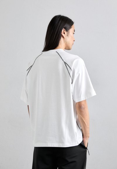 J.LINDEBERG CORADO CONTRAST SEAM - T-shirt imprimé - white