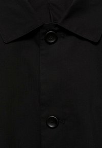 Mango Kratki kaputi - black