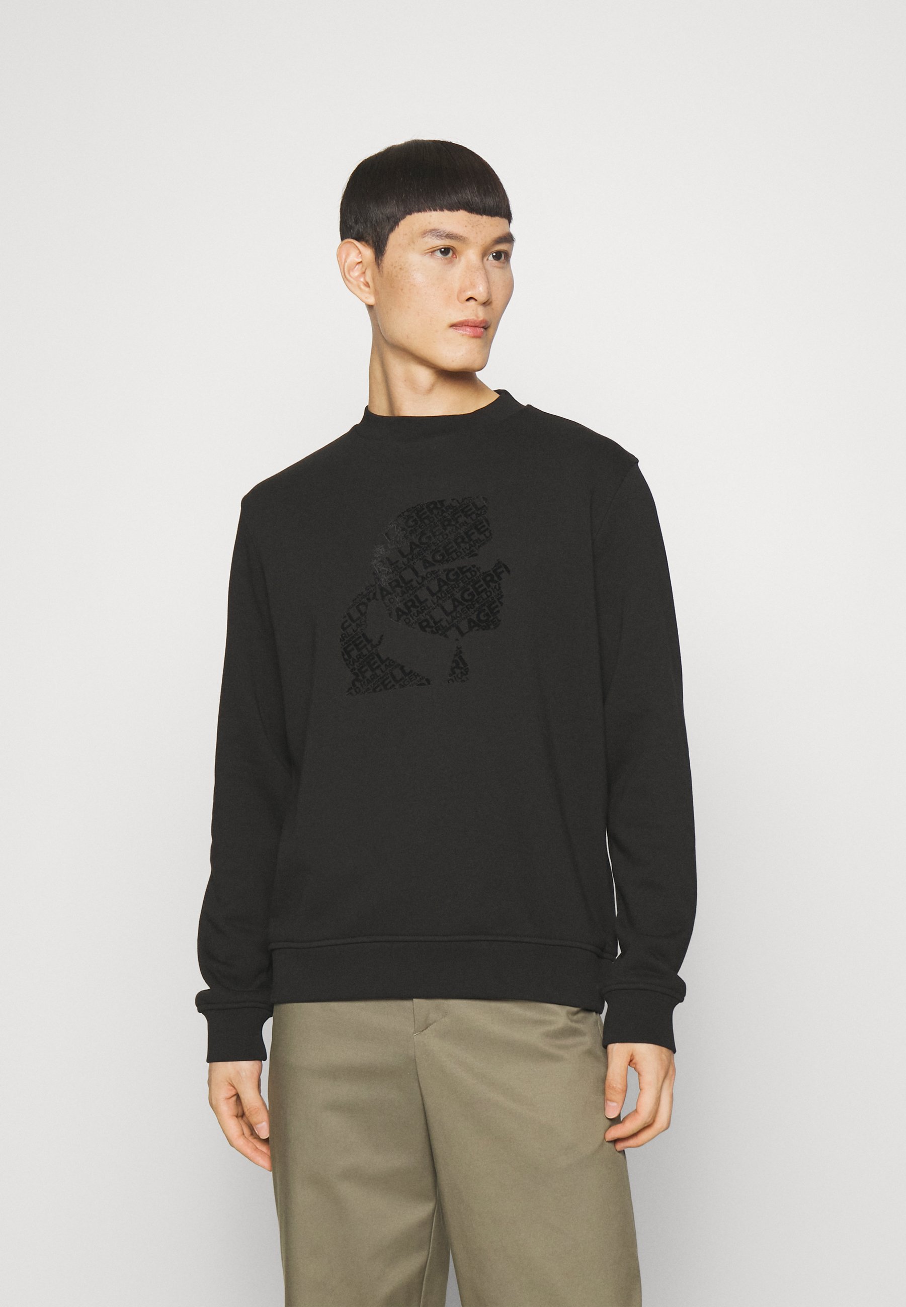 KARL LAGERFELD Men's Knight Graphic T-Shirt - Black Short Sleeve Crewneck Casual Tee