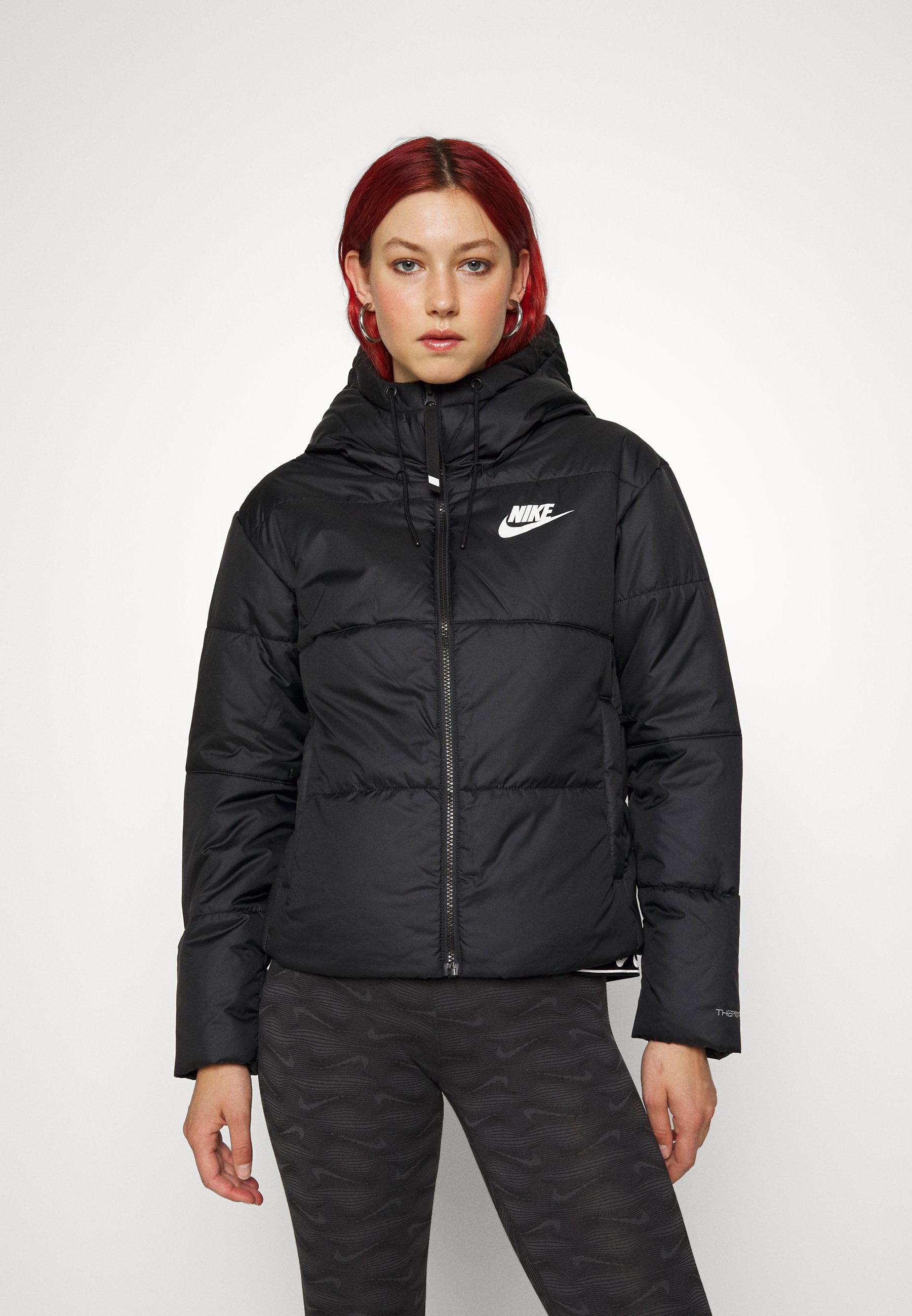 tragedie combineren barsten Nike Sportswear CLASSIC TAPE - Winterjas - black/white/zwart - Zalando.nl