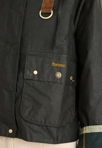 Barbour ERMA WAX JACKET - Jas - archive olive/ancient tartan