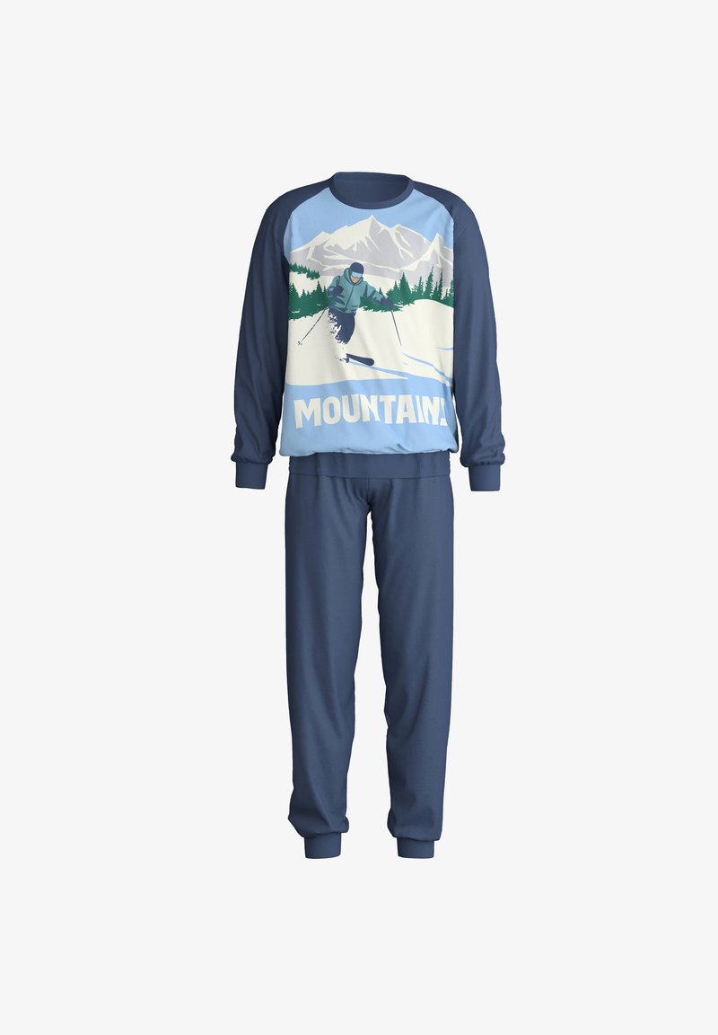 Blauw pyjama set met een shirt met lange mouwen en een skilandschap met de tekst "MOUNTAINS," gecombineerd met bijpassende broek. Gemaakt van zacht materiaal.