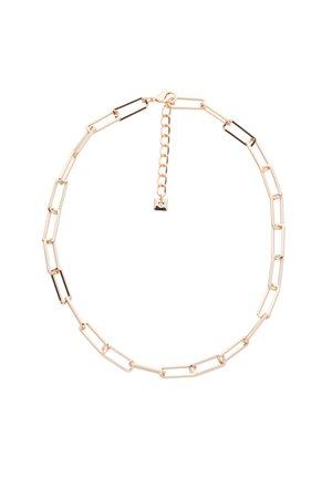 Collana in metallo dorato con collegamenti rettangolari allungati, un'estensione a catena e un piccolo ciondolo quadrato con accentuazione in pietra.