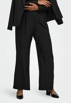 ONLY Carmakoma, TAILORED TROUSERS CARVICTORIA TAILORED TROUSERS - Pantalon classique - black