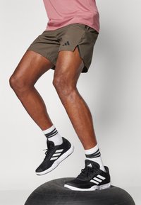 adidas Performance Sports shorts - shadow olive