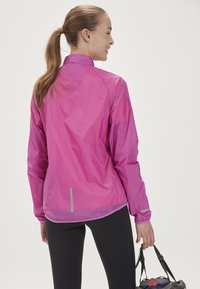 Endurance Träningsjacka - purple orchid