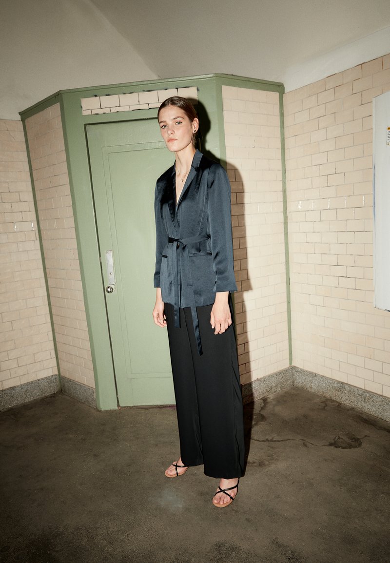 Damen Bekleidung | Theory BELT VENT Blazer deep navy/dunkelblau - WT81110 Damen Bekleidung | Theory BELT VENT Blazer deep navy/dunkelblau - WT81110