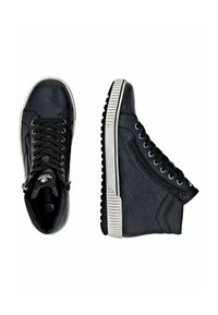 Baskets montantes en cuir noir avec semelle en caoutchouc, dotées d'un design à lacets, d'une fermeture éclair sur le côté et d'accents texturés sur la semelle.