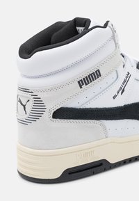 Puma Vysoké tenisky - white
