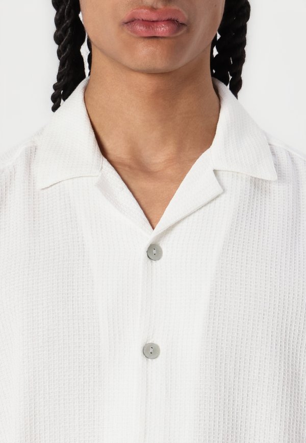 ONSBERTIL WAFFLE RESORT - Shirt - cloud dancer3