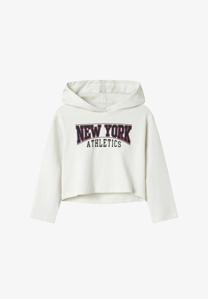 Vit kortärmad hoodie med "NEW YORK ATHLETICS" i svart och vinröd text över bröstet. Mjuk tyg och huva med dragsko.