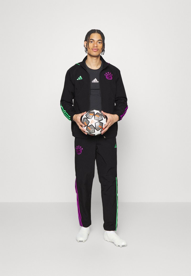fc bayern tracksuit