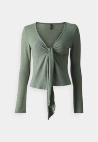 Unselected, four leaf clover melange