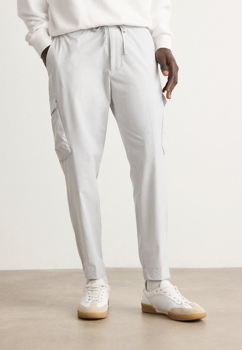 BOSS URBANEX - Pantaloni cargo - light pastel grey