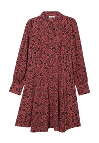Robe florale rouge avec motif paisley noir, manches longues, devant à boutons et jupe évasée, fabriquée en tissu léger avec une texture douce.