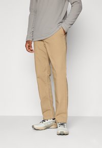 Patagonia - TRAVELER CHINO PANTS - Outdoor trousers - slab khaki Thumbnail Image 1