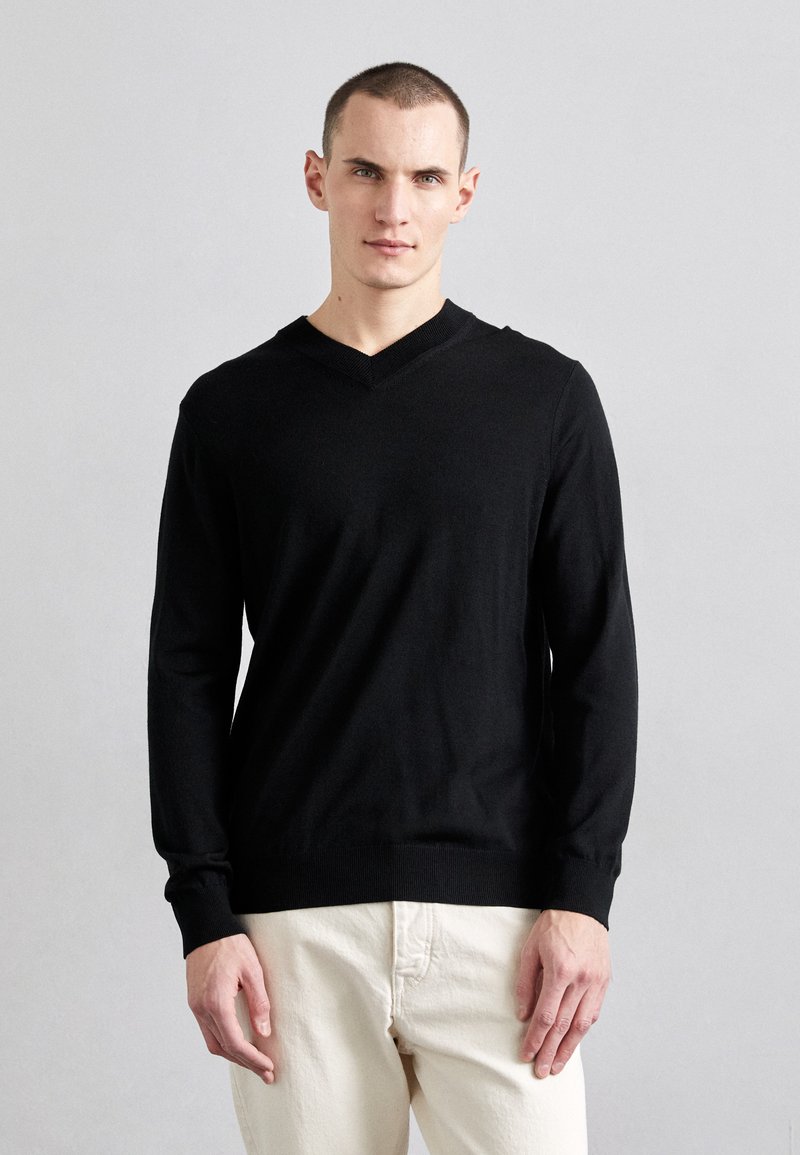 NN.07 SERGIO V NECK - Maglione - black
