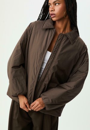 REGULAR FIT - Overgangsjakke - dark brown