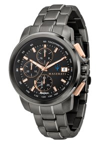 Maserati zonnehorloge met een zwarte wijzerplaat, stalen kast en armband. Beschikt over rosegoud accenten, tachymeter en drie subdials.