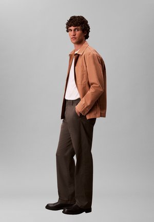 90S STRAIGHT COMFORT  - Stoffhose - beluga