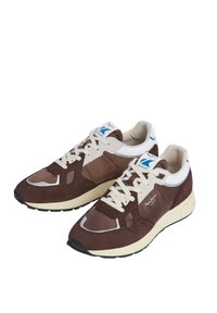 Pepe Jeans MARLON VIBE - Tenisky - dark brown