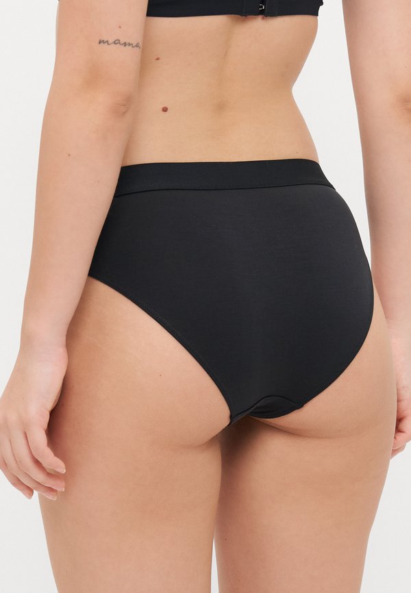 SOFT TOUCH BRIEFS - Briefs2