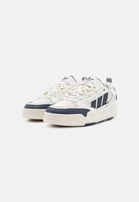 adidas Originals Sneakers - white