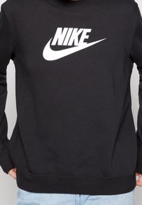 Nike Sportswear Collegepaita - black