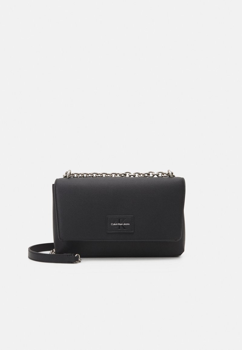 Calvin Klein Jeans SCULPTED FLAP CHAIN Across body bag black