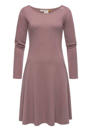Robe à manches longues en tissu mauve doux, avec un col rond, une jupe évasée et de subtils détails sur les coutures latérales. Design simple avec des accents minimaux.